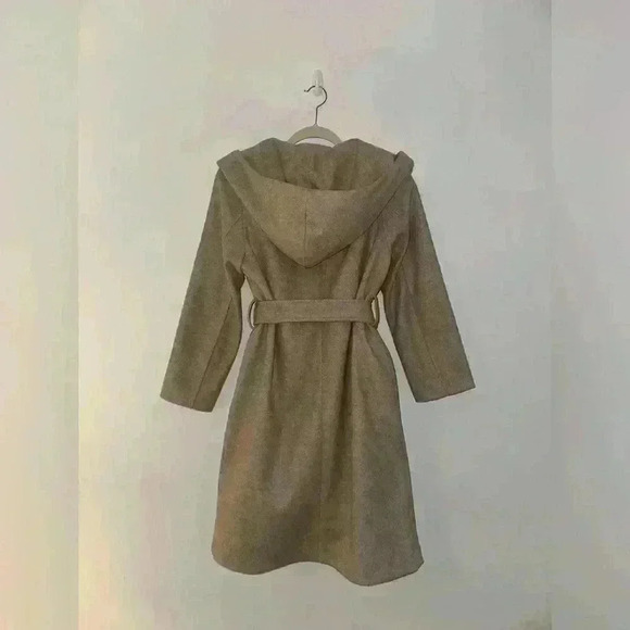 Zara Hooded Coat in Beige, worn once - Picture 3 of 6